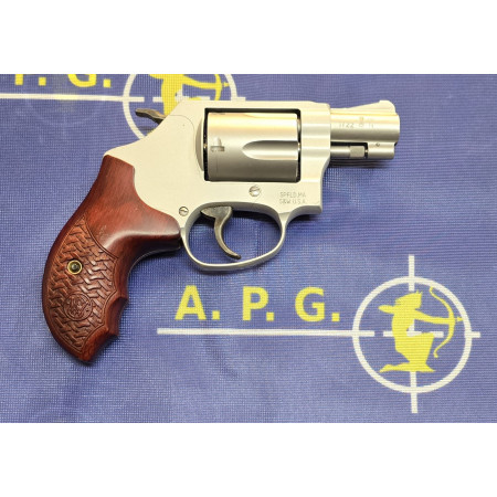 SMITH & WESSON Revolver 'Performance Center' Mod. 637 Enhanced Action 1.7/8' .38Sp. Inox